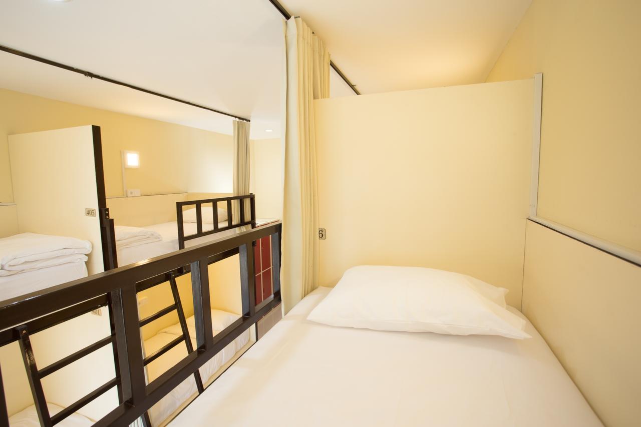 V Canggu Dormitory Exterior photo